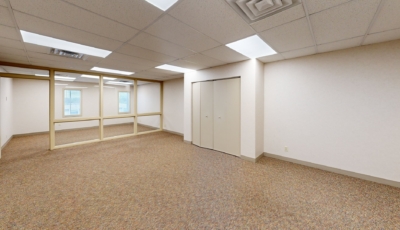 715 SQFT —— Bloomington Office Space for Lease 3D Model